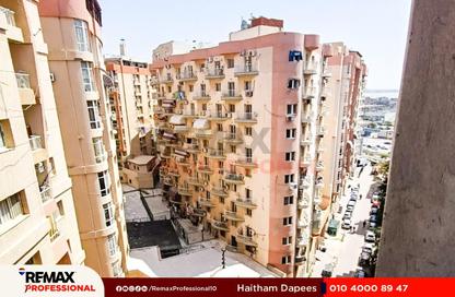 Apartment - 3 Bedrooms - 2 Bathrooms for sale in 14th of May Bridge - Smouha - Hay Sharq - Alexandria