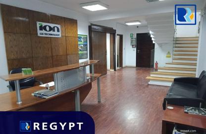 Office Space - 7 Bedrooms - 4 Bathrooms for rent in Degla Square - Degla - Hay El Maadi - Cairo
