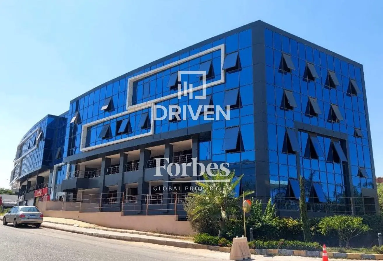 111886371 - Property Main Image