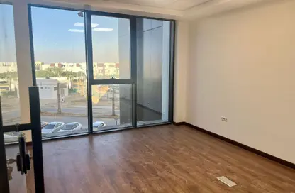 Office Space - 1 Bedroom - 1 Bathroom for rent in Hyde Park Business District Mall - South Teseen St. - The 5th Settlement - New Cairo City - Cairo