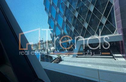 Office Space - Studio - 1 Bathroom for sale in Cairo Business Plaza - North Teseen St. - The 5th Settlement - New Cairo City - Cairo