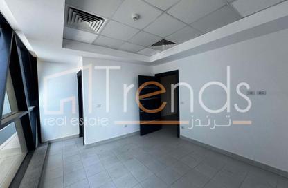 Office Space - Studio - 1 Bathroom for sale in Cairo Business Plaza - North Teseen St. - The 5th Settlement - New Cairo City - Cairo
