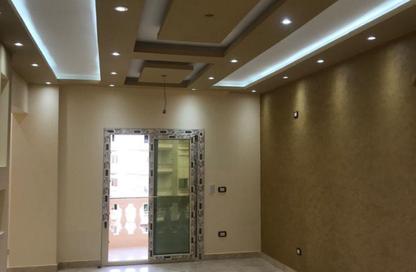 شقة - 3 غرف نوم - 2 حمامات للايجار في عمارات النرجس - النرجس - مدينة القاهرة الجديدة - القاهرة