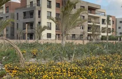 Apartment - 2 Bedrooms - 3 Bathrooms for sale in District 5 - 5th Settlement Compounds - The 5th Settlement - New Cairo City - Cairo