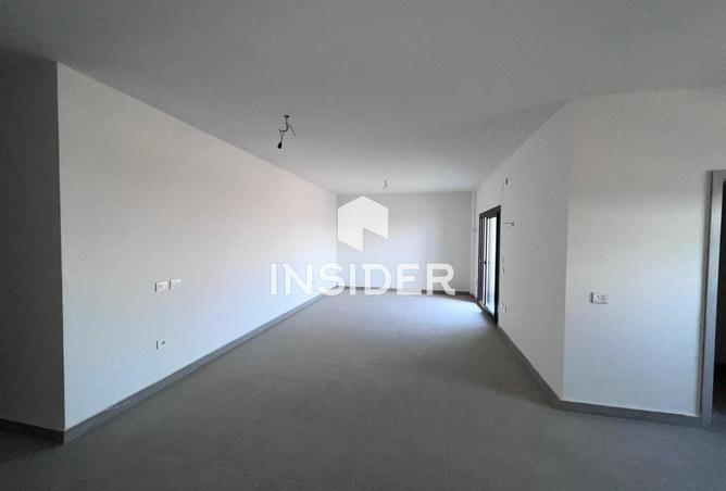 97443651 - Property Image 3