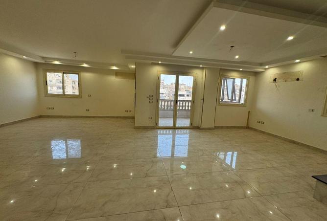 82873993 - الصورة الرئيسية للعقار