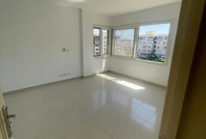 110757827 - Property Image 3
