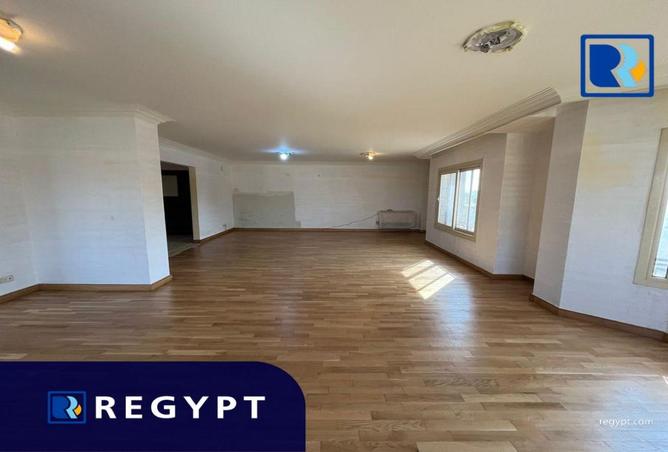 53721349 - Property Image 2