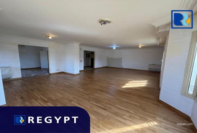 53721349 - Property Image 3