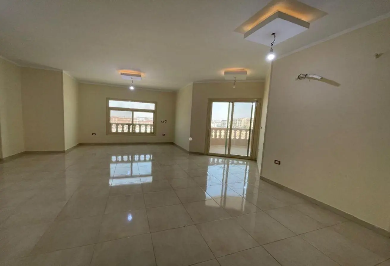 96586211 - Property Main Image