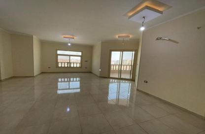 Apartment - 3 Bedrooms - 2 Bathrooms for rent in South Lotus - El Lotus - New Cairo City - Cairo