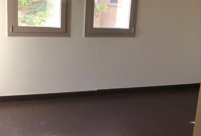 8643717 - Property Image 3