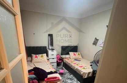 Apartment - 3 Bedrooms - 1 Bathroom for sale in Othman Galal St. - Moharam Bek - Hay Wasat - Alexandria