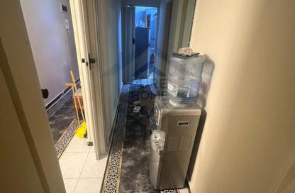 Apartment - 3 Bedrooms - 1 Bathroom for sale in Othman Galal St. - Moharam Bek - Hay Wasat - Alexandria