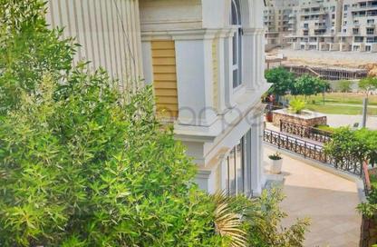 Villa - 4 Bedrooms - 4 Bathrooms for sale in Mountain View iCity - 5th Settlement Compounds - The 5th Settlement - New Cairo City - Cairo