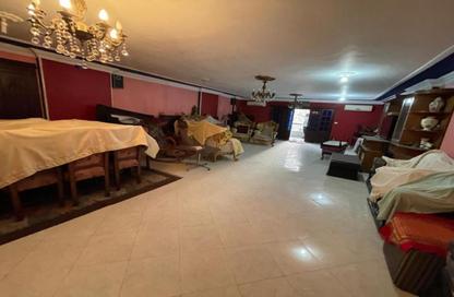 Apartment - 3 Bedrooms - 2 Bathrooms for sale in Cornish El Nile St. - Maadi - Hay El Maadi - Cairo Apartment - 3 Bedrooms - 2 Bathrooms for sale in Cornish El Nile St. - Maadi - Hay El Maadi - Cairo