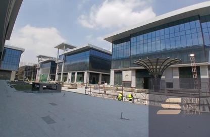 Office Space - Studio - 3 Bathrooms for sale in Golden Gate - South Teseen St. - The 5th Settlement - New Cairo City - Cairo