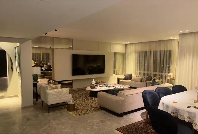 71904083 - Property Image 2