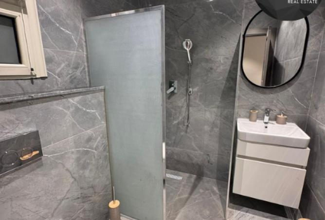 61437709 - Property Image 3