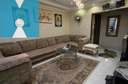 شقة - 3 - 2 للبيع في الحي الاول - الشيخ زايد - الجيزة شقة - 3 - 2 للبيع في الحي الاول - الشيخ زايد - الجيزة