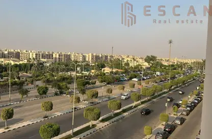 شقة - 3 غرف نوم - 3 حمامات للبيع في شارع ابو بكر الصديق - الرحاب المرحلة الثانية - الرحاب - مدينة القاهرة الجديدة - القاهرة