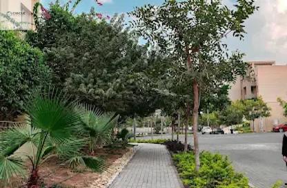 شقة - 2 غرف نوم - 2 حمامات للايجار في فيلدج جيت - المستثمرين الجنوبية - مدينة القاهرة الجديدة - القاهرة
