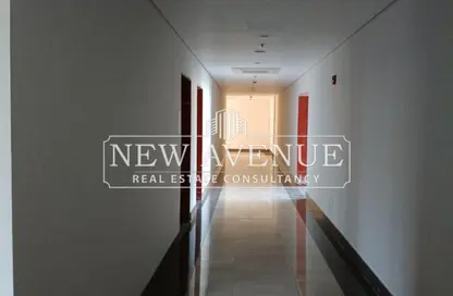 مساحات مكتبية - 2 غرف نوم - 1 حمام للايجار في محور السادات - التجمع الاول - مدينة القاهرة الجديدة - القاهرة