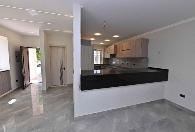 88404598 - Property Image 3