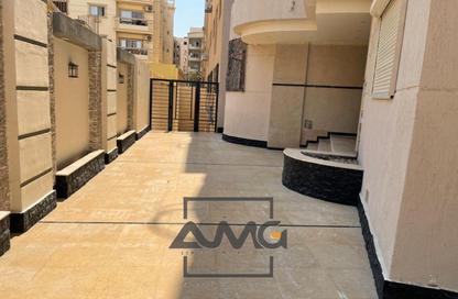 Apartment - 3 Bedrooms - 3 Bathrooms for sale in North Lotus - El Lotus - New Cairo City - Cairo
