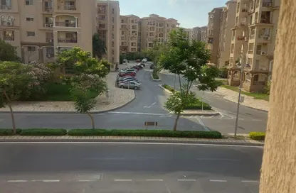 Apartment - 3 Bedrooms - 3 Bathrooms for sale in Privado - Madinaty - Cairo