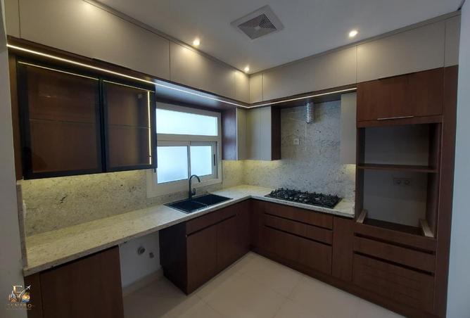 98836403 - صورة العقار 3