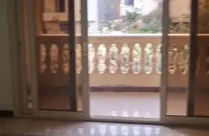 شقة - 3 غرف نوم - 3 حمامات للايجار في المنطقة السياحية - الحي المتميز - مدينة 6 أكتوبر - الجيزة شقة - 3 غرف نوم - 3 حمامات للايجار في المنطقة السياحية - الحي المتميز - مدينة 6 أكتوبر - الجيزة