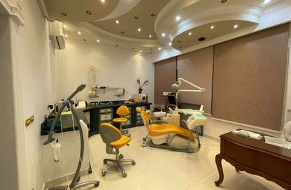 Clinic - Studio - 1 Bathroom for rent in El Rehab Extension - Al Rehab - New Cairo City - Cairo Clinic - Studio - 1 Bathroom for rent in El Rehab Extension - Al Rehab - New Cairo City - Cairo