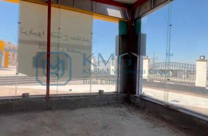 Shop - Studio - 2 Bathrooms for rent in The Martyr Corridor - 10th District - Nasr City - Cairo