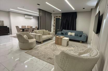 شقة - 3 - 3 للايجار في شارع البطل احمد عبد العزيز - المهندسين - الجيزة