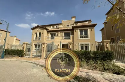 Villa - 4 Bedrooms - 5 Bathrooms for sale in Mountain View iCity - 5th Settlement Compounds - The 5th Settlement - New Cairo City - Cairo