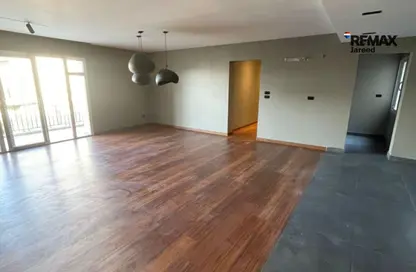 Apartment - 3 Bedrooms - 3 Bathrooms for rent in October Plaza - 6 October Compounds - 6 October City - Giza