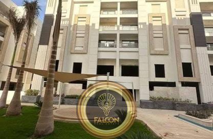 شقق فندقية - 2 غرف نوم - 2 حمامات للبيع في الجار - كمبوندات الشروق - مدينة الشروق - القاهرة