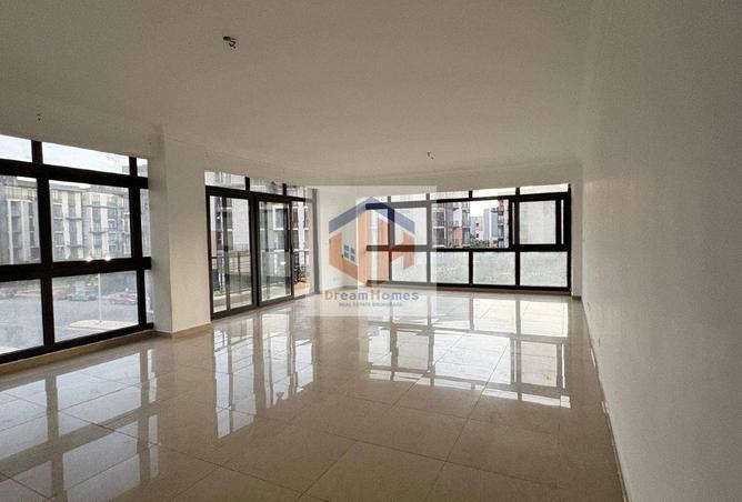 8673392 - Property Image 3