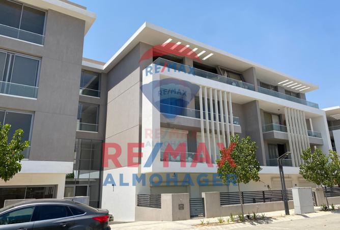 8703508 - Property Image 3