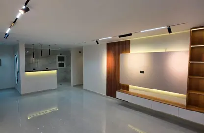 شقة - 3 غرف نوم - 2 حمامات للبيع في مدينتي - القاهرة