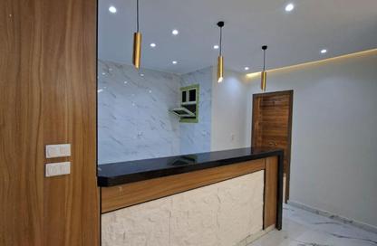 Apartment - 2 Bedrooms - 1 Bathroom for sale in Hadayek El Ahram - Giza