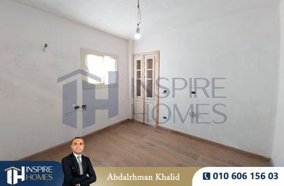 Apartment - 2 Bedrooms - 1 Bathroom for sale in Smouha - Hay Sharq - Alexandria