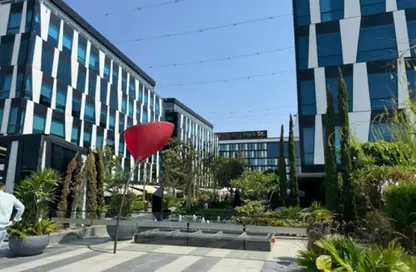 مساحات مكتبية - 8 غرف نوم - 1 حمام للايجار في بارك ستريت - محور 26 يوليو - الشيخ زايد - الجيزة