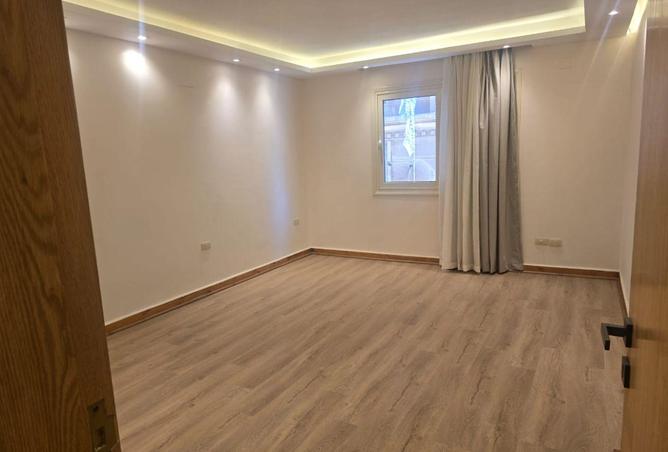 73760815 - Property Image 3