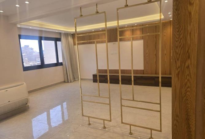 73760815 - Property Image 2