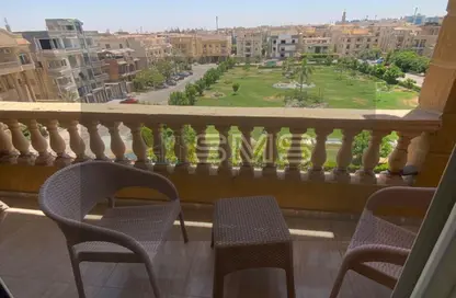 شقة - 3 غرف نوم - 2 حمامات للايجار في شارع دكتور ياسين عبد الغفار - المنطقة ج - حى جنوب الاكايمية - مدينة القاهرة الجديدة - القاهرة