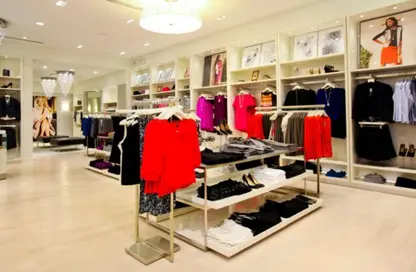 محل تجاري - استوديو - 2 حمامات للايجار في مدينة نصر - القاهرة