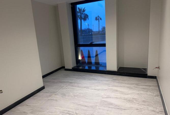 54750638 - صورة العقار 2