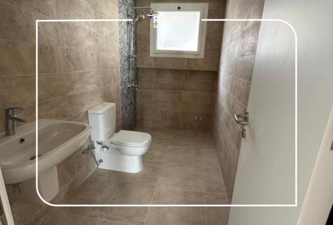 99121961 - Property Image 3